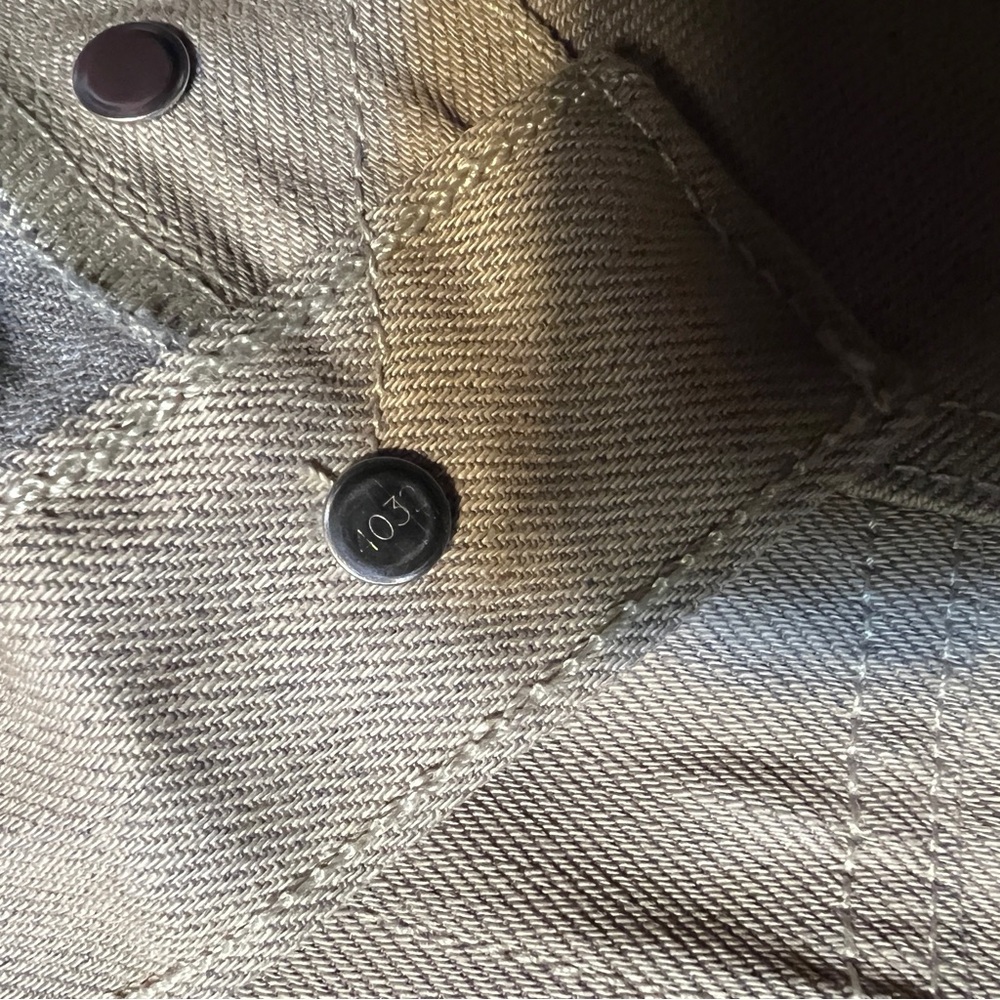 Levi’s 2014 Authentic 501 Jeans STF Button Fly Straight Leg Tan NWT - Picture 11 of 14